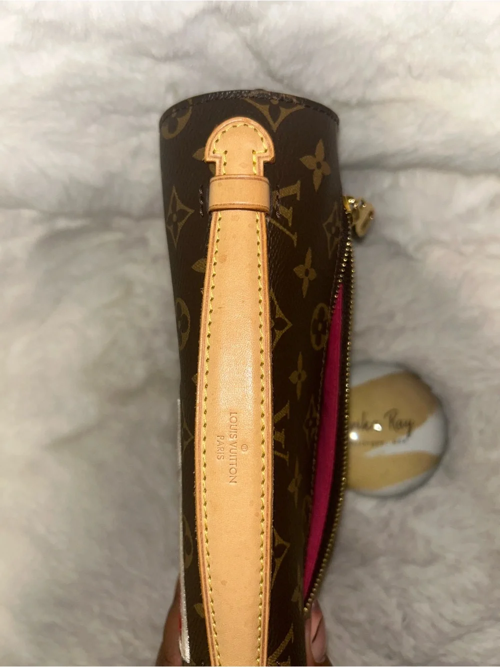 Louis Vuitton 🖤amazing 🖤comes